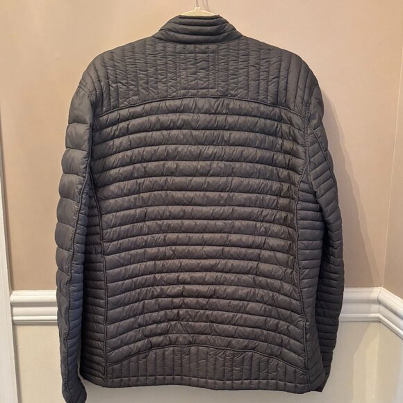 SAKS FIFTH AVENUE Men's PUFFER JACKET Size M in color Anthracite Gray - Picture 2 of 4